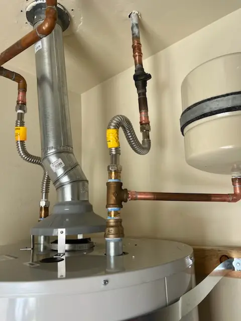 Water heater installation and plumbing repair in Perico